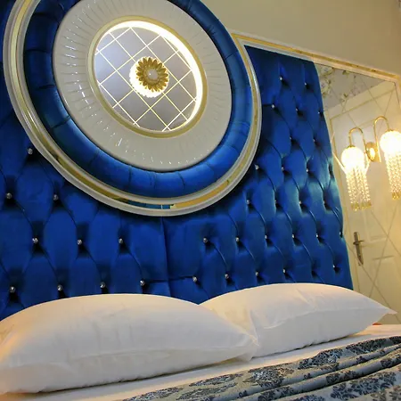 Talya Apartment *